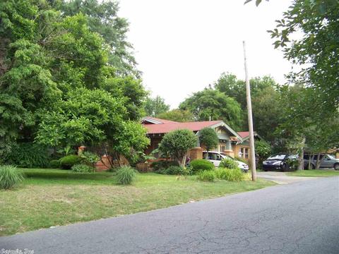 1032 Pine Bluff St, Malvern, AR 72104 photo 2