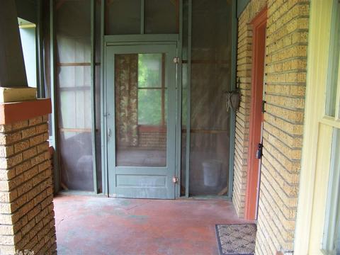 1032 Pine Bluff St, Malvern, AR 72104 photo 8