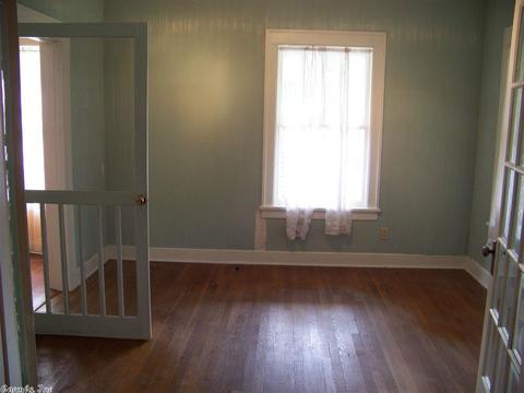 1032 Pine Bluff St, Malvern, AR 72104 photo 10