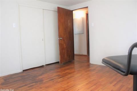 1105 Gum St, Conway, AR 72032 photo 13