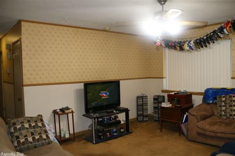 608 N Cox St, Benton, AR 72015 photo 4