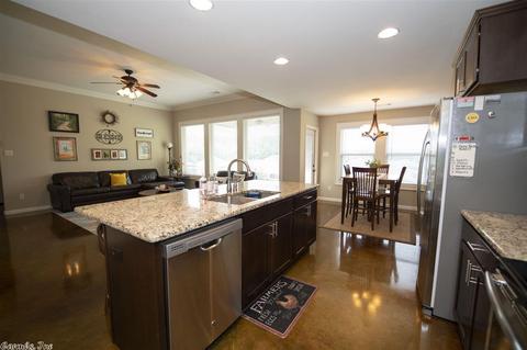4004 Springwood Cir, Bryant, AR 72022 photo 8