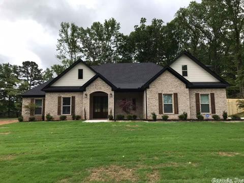 1107 Hunter Lee, Bryant, AR 72022 photo 1