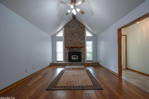 108 E Justice, Cabot, AR 72023 photo 4