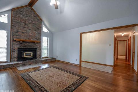 108 E Justice, Cabot, AR 72023 photo 3