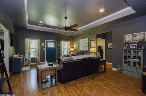 416 E Hillside Dr, Benton, AR 72015 photo 8