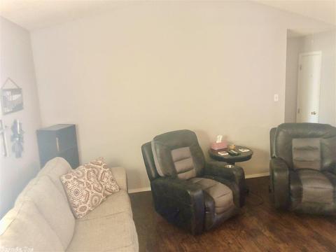 840 Cole, Benton, AR 72015 photo 2