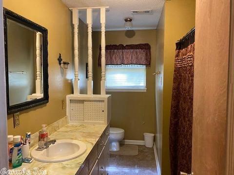 1217 Chestnut St, Lonoke, AR 72086 photo 9