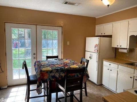 1217 Chestnut St, Lonoke, AR 72086 photo 6