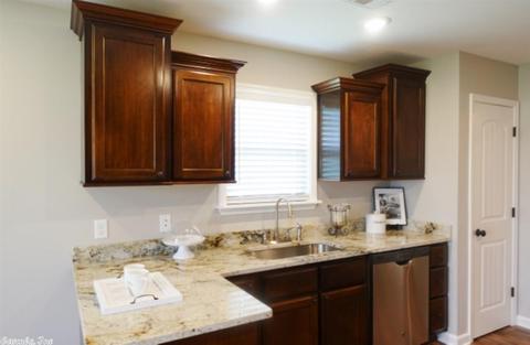 111 E Hills Dr, Bono, AR 72416 photo 5