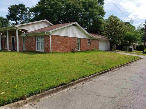 9 Hunters Grn, Pine Bluff, AR 71603 photo 3