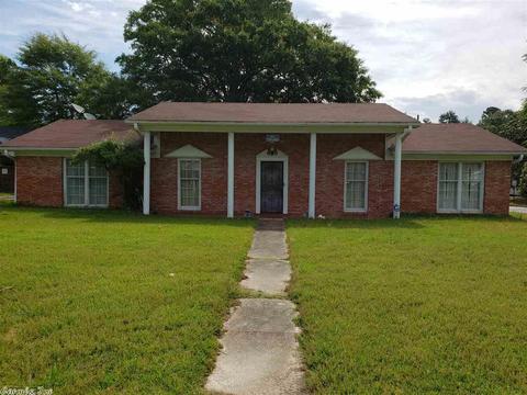 9 Hunters Grn, Pine Bluff, AR 71603 photo 1