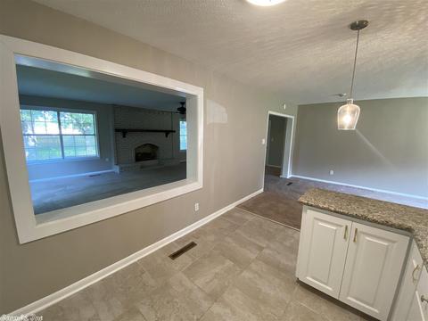 515 Pearl St, Benton, AR 72015 photo 10