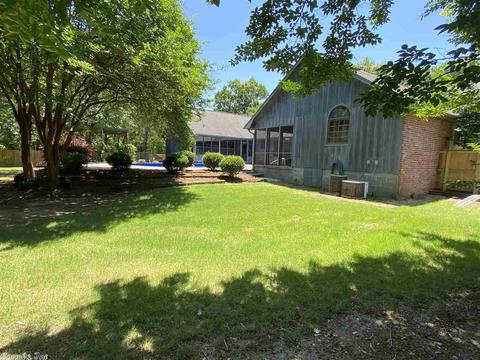 442 Bernard, Conway, AR 72032 photo 28