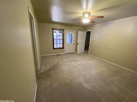 442 Bernard, Conway, AR 72032 photo 25