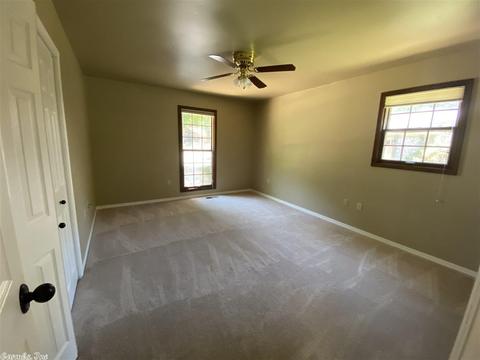 442 Bernard, Conway, AR 72032 photo 6