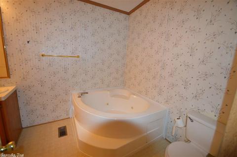 2325 Chivers St, Benton, AR 72019 photo 16