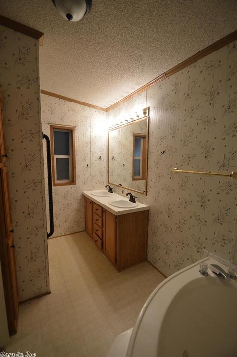 2325 Chivers St, Benton, AR 72019 photo 15
