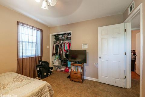 1203 Gum St, Conway, AR 72032 photo 14