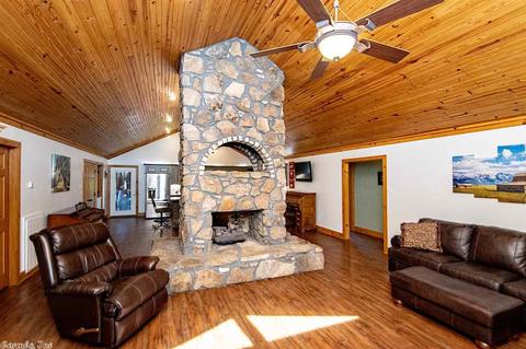 526 El Paso, El Paso, AR 72045 photo 6