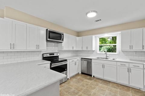 2109 Mena, Mena, AR 71953 photo 9