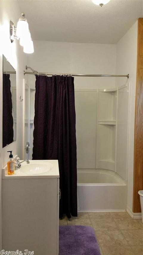 106 E Main St, Marshall, AR 72650 photo 25
