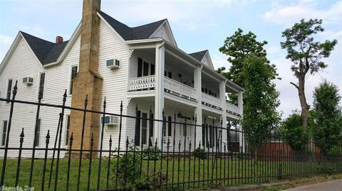 106 E Main St, Marshall, AR 72650 photo 4