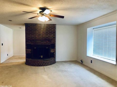 6208 Cardinal St, Pine Bluff, AR 71603 photo 4