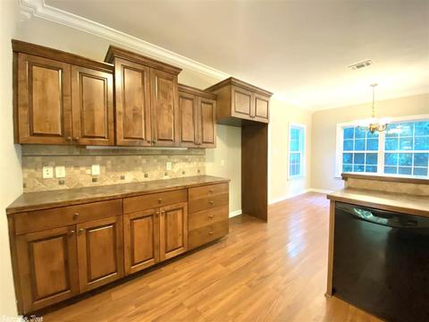 443 Demuth, Benton, AR 72019 photo 15