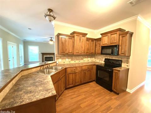 443 Demuth, Benton, AR 72019 photo 14