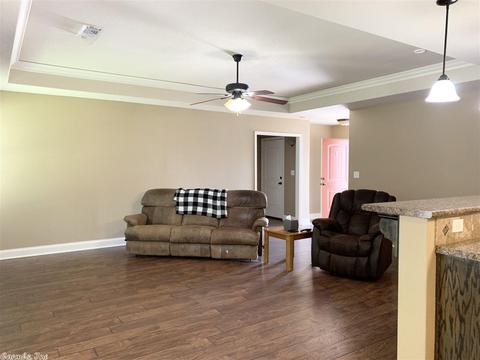 516 St Charles Ct, Haskell, AR 72015 photo 6