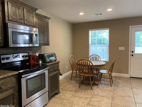 516 St Charles Ct, Haskell, AR 72015 photo 12