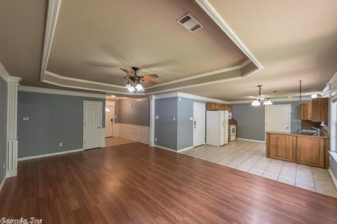 65 Ten Point Ln, Ward, AR 72176 photo 4