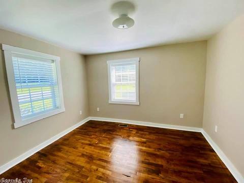 115 N Vine, Mountain View, AR 72560 photo 7