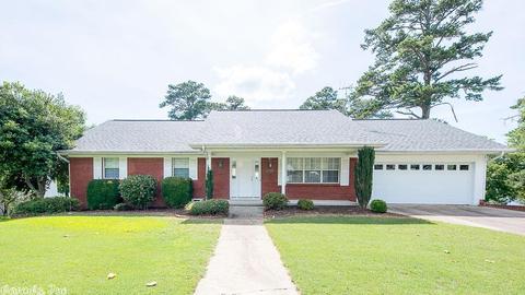 2022 E Lakeview Dr, Benton, AR 72015 photo 1