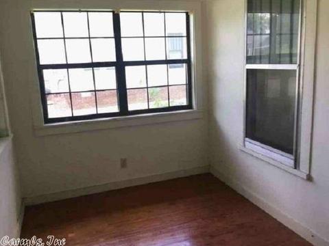 503 S 3rd St, Paris, AR 72855 photo 11