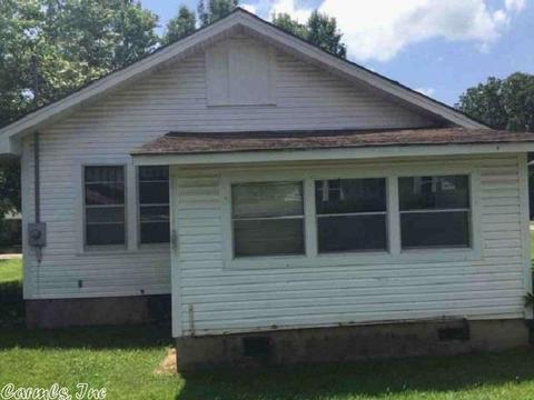 503 S 3rd St, Paris, AR 72855 photo 2