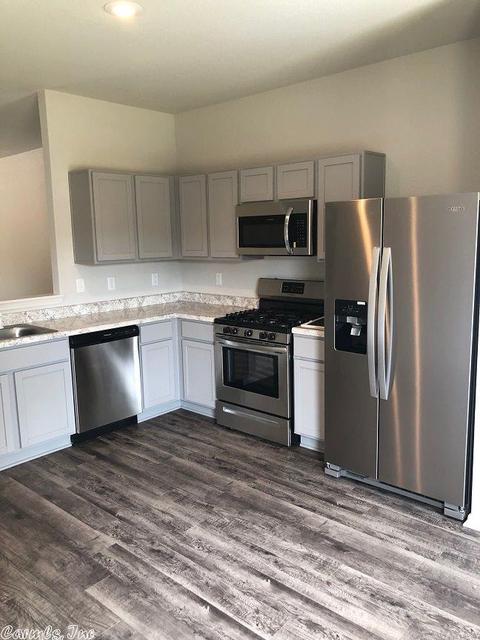 7058 Woodsgate Cv, Alexander, AR 72002 photo 4