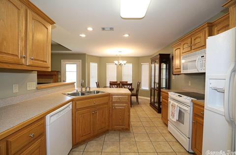 1877 Falcon Way, Benton, AR 72015 photo 22