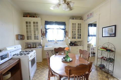 528 E Page Ave, Malvern, AR 72104 photo 21