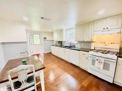 1212 Maple Dr, Mountain View, AR 72560 photo 4