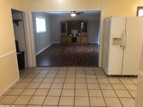 122 Apache, Searcy, AR 72143 photo 4
