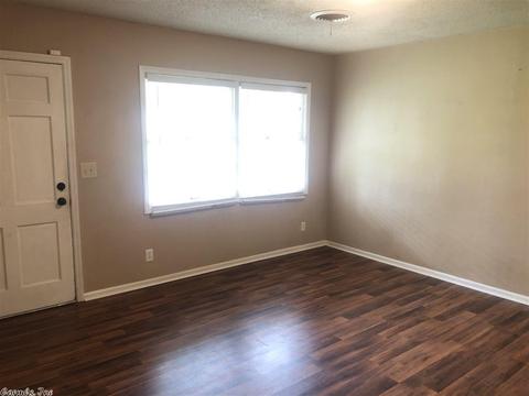 122 Apache, Searcy, AR 72143 photo 3
