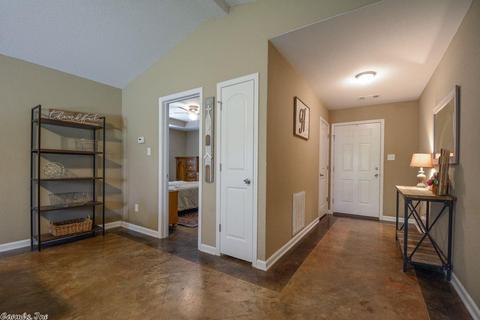 212 Iris St, Haskell, AR 72015 photo 3