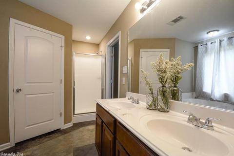 212 Iris St, Haskell, AR 72015 photo 25