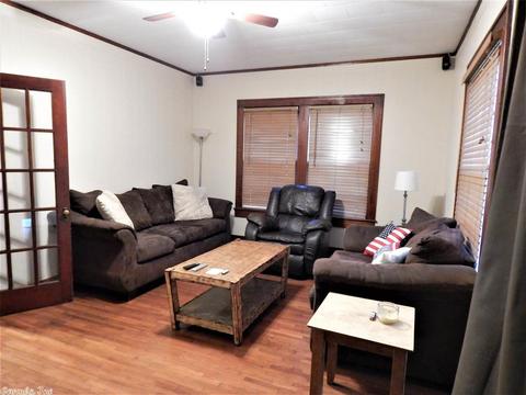 308 N West St, Morrilton, AR 72110 photo 3