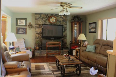 425 Crocket Rd, Greers Ferry, AR 72067 photo 4