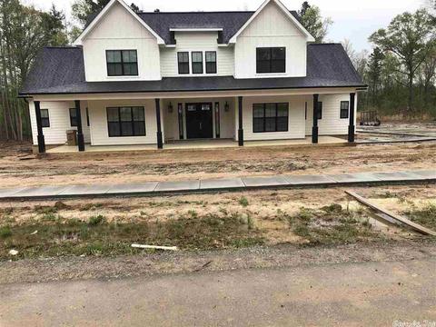 1114 Hunter Lee, Bryant, AR 72022 photo 1