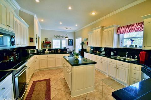 3010 Pheasant Rd, Conway, AR 72034 photo 4