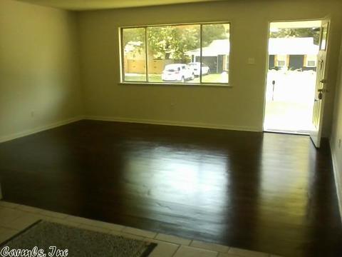 412 Hereford St, Conway, AR 72032 photo 3